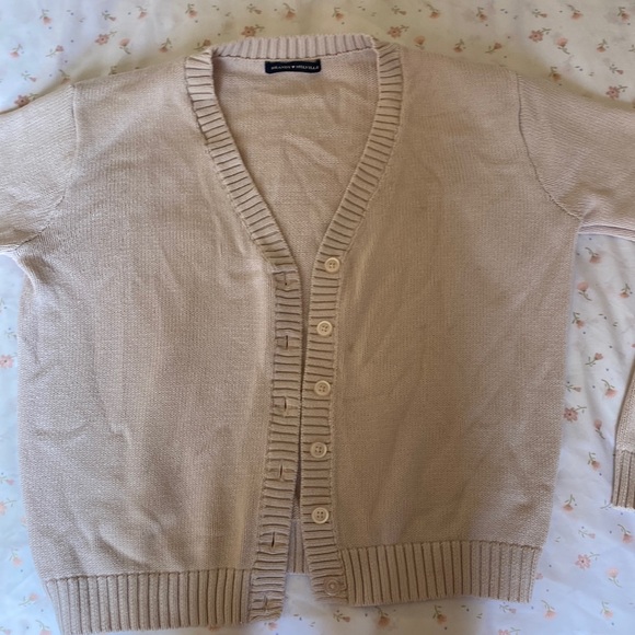 Brandy Melville Sweaters - ☆ pink Brandy Melville Cardigan